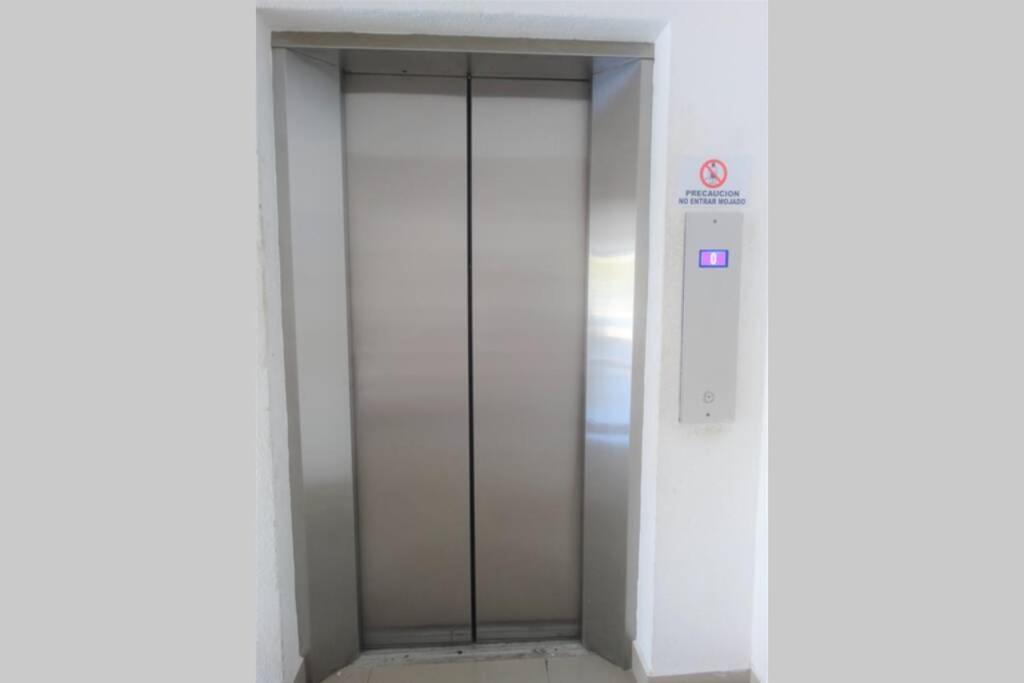 Yikal Suites By Andiani Travel Cancun Exterior photo